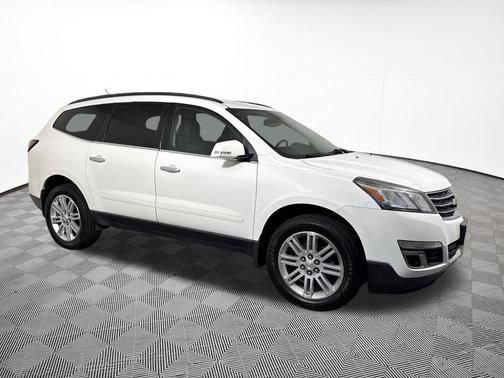 White 2014 Chevrolet Traverse 1LT