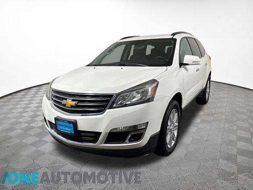 White 2014 Chevrolet Traverse 1LT