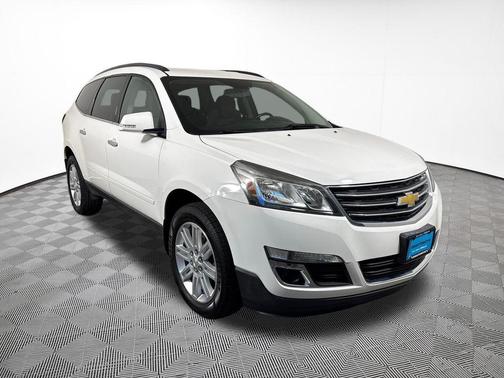 White 2014 Chevrolet Traverse 1LT