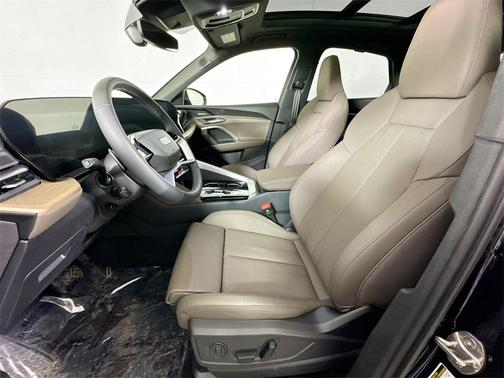 2025 Audi Q5 Premium Plus TFSI quattro S tronic