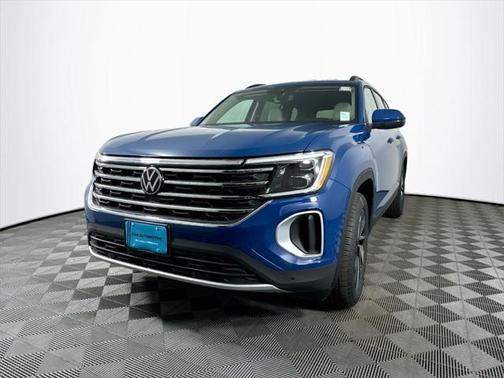 2025 Volkswagen Atlas 2.0T SE w/Technology 4MOTION