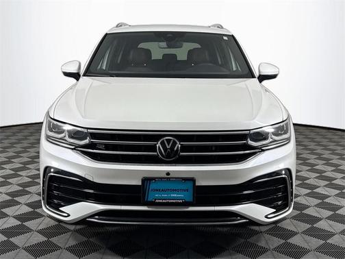 2024 Volkswagen Tiguan 2.0T SEL R-Line 4MOTION