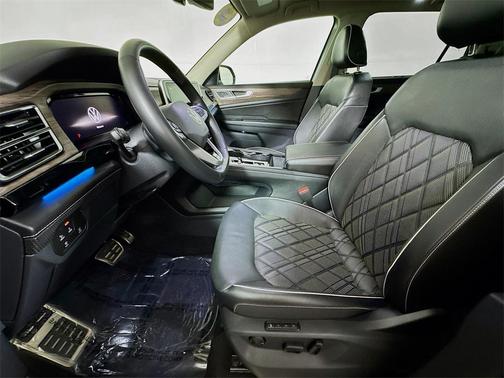 2024 Volkswagen Atlas 2.0T SEL Premium R-Line 4MOTION