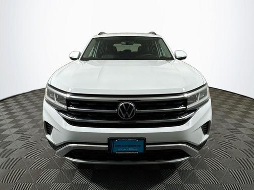 2023 Volkswagen Atlas 2.0T SE w/Technology 4MOTION