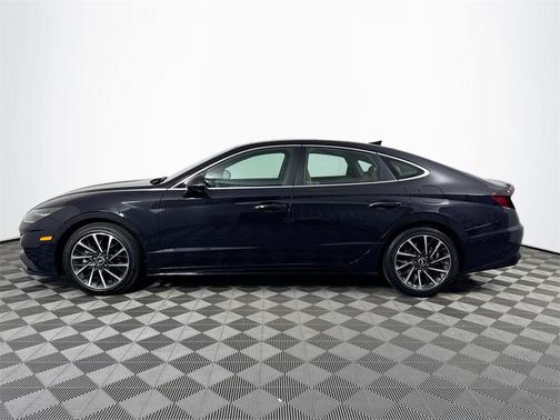 2023 Hyundai SONATA Limited