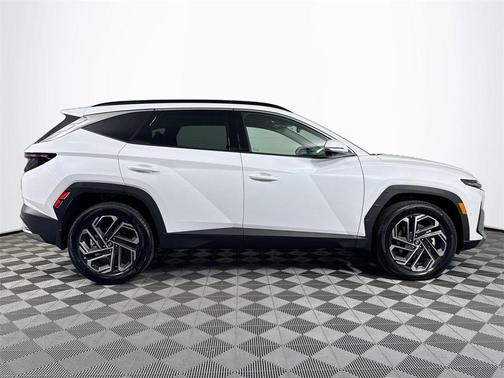 2025 Hyundai TUCSON Hybrid Limited