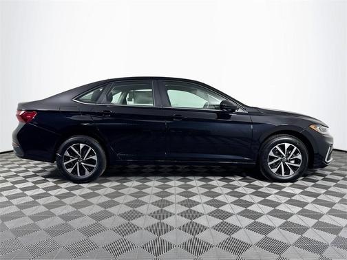 2025 Volkswagen Jetta 1.5T S