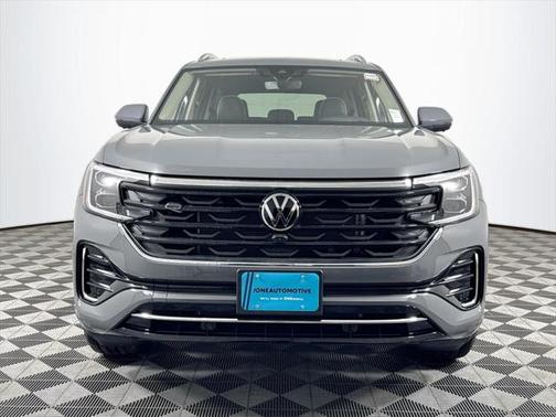 2025 Volkswagen Atlas 2.0T SEL Premium R-Line 4MOTION