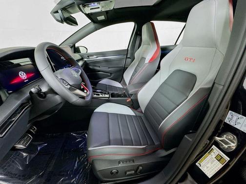 2025 Volkswagen Golf GTI 2.0T S DSG