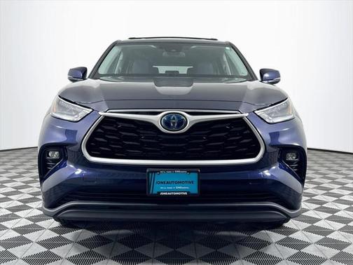 2021 Toyota Highlander Hybrid LE