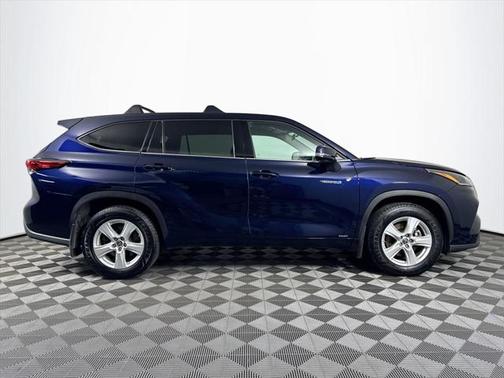 2021 Toyota Highlander Hybrid LE