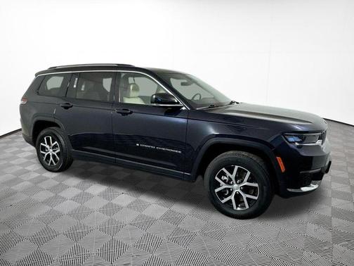 Midnight Sky 2023 Jeep Grand Cherokee L Limited
