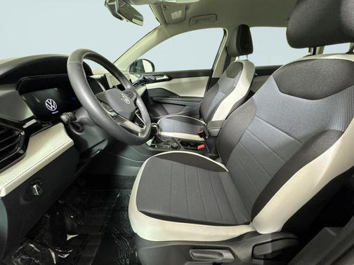 Platinum Gray Metallic 2025 Volkswagen Taos 1.5T S