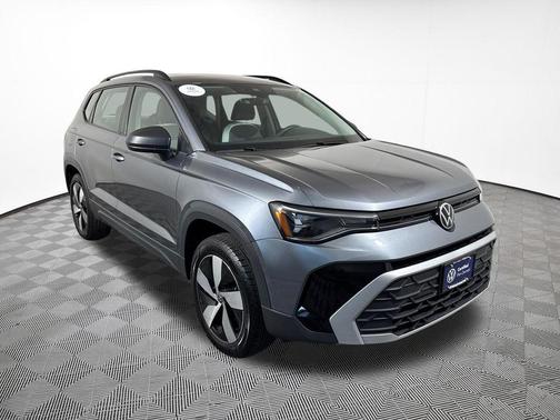 Platinum Gray Metallic 2025 Volkswagen Taos 1.5T S