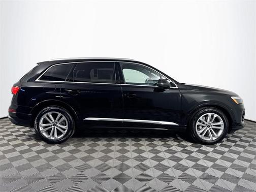 2026 Audi Q7 55 Premium Plus