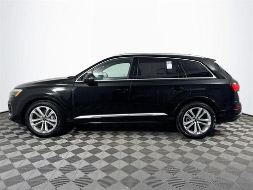 2026 Audi Q7 55 Premium Plus