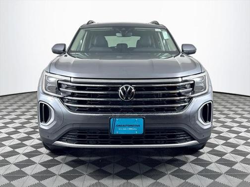 2025 Volkswagen Atlas 2.0T SE w/Technology 4MOTION