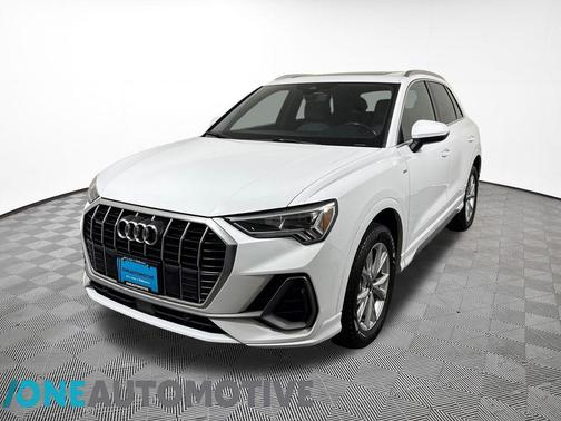 White 2024 Audi Q3 Premium 45 TFSI S line quattro Tiptronic