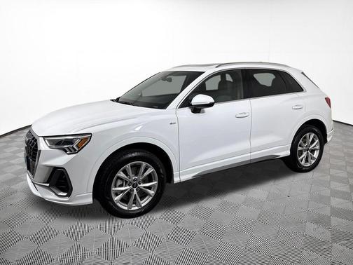 White 2024 Audi Q3 Premium 45 TFSI S line quattro Tiptronic