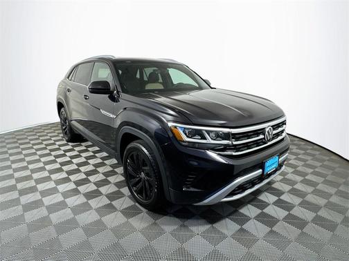 2022 Volkswagen Atlas Cross Sport 2.0T SE w/Technology 4MOTION