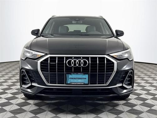 2021 Audi Q3 45 S line Premium
