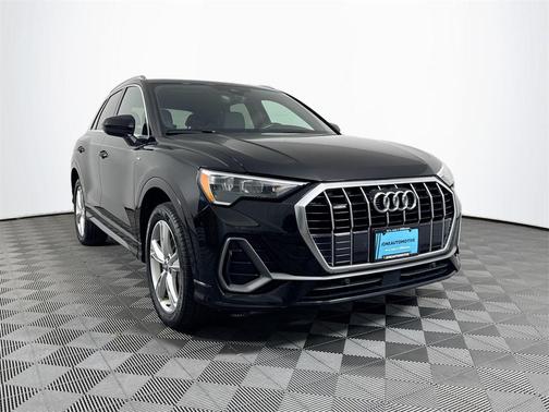 2021 Audi Q3 45 S line Premium