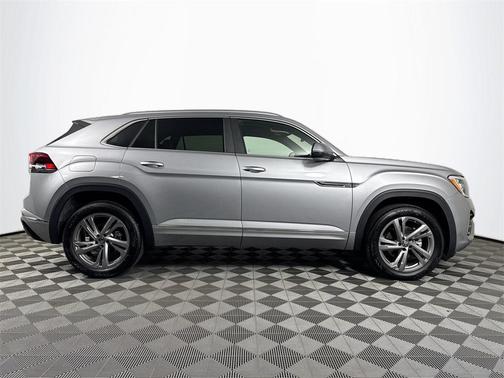 2024 Volkswagen Atlas Cross Sport 2.0T SEL