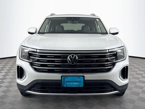 White Pearl 2026 Volkswagen Atlas 2.0T SEL