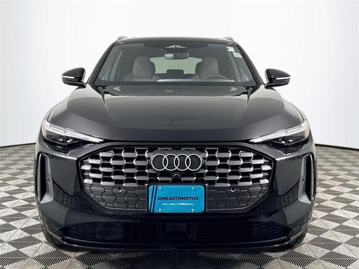 2025 Audi Q5 Premium Plus TFSI quattro S tronic