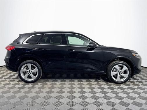 2025 Audi Q5 Premium Plus TFSI quattro S tronic