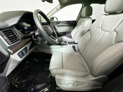 2025 Audi Q5 45 S line Premium Plus