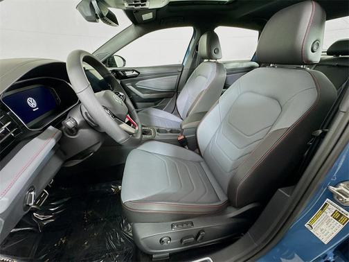 2025 Volkswagen Jetta GLI 2.0T Autobahn