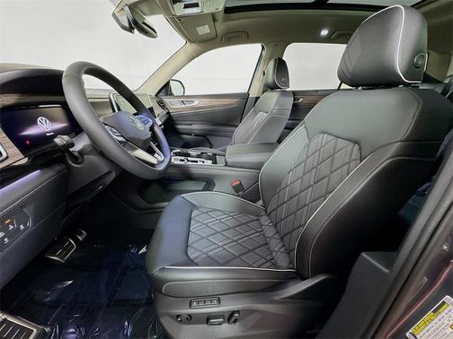 2025 Volkswagen Atlas 2.0T SEL Premium R-Line 4MOTION