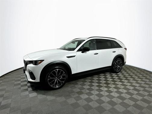 2025 Mazda CX-70 PHEV Premium