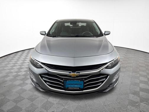 Sterling Gray Metallic 2024 Chevrolet Malibu FWD 1LT