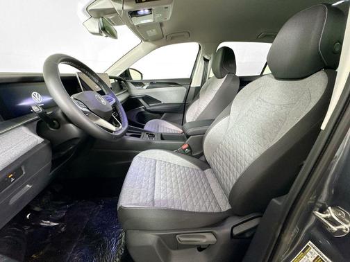Platinum 2026 Volkswagen Tiguan 2.0T S 4MOTION