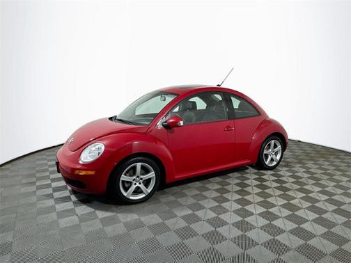 2009 Volkswagen New Beetle S