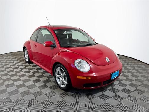 2009 Volkswagen New Beetle S