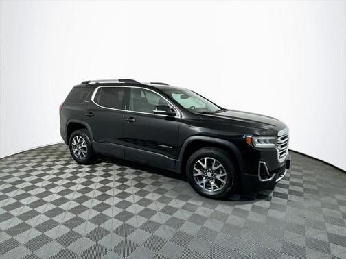 2023 GMC Acadia AWD SLT