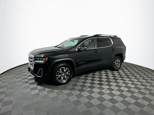 2023 GMC Acadia AWD SLT