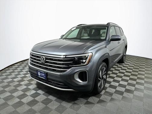 2024 Volkswagen Atlas 2.0T SE w/Technology 4MOTION
