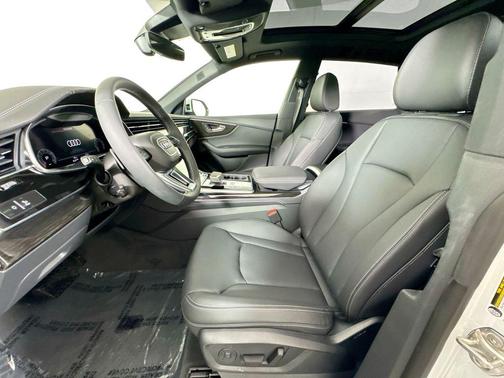 2026 Audi Q8 55 Premium Plus