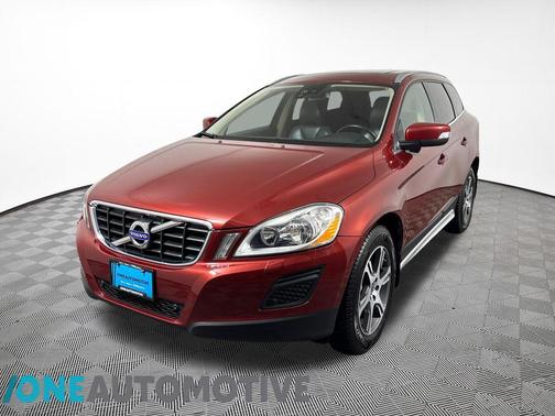 Flamenco Red Metallic 2011 Volvo XC60 T6