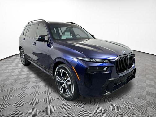 Tanzanite Blue II Metallic 2025 BMW X7 M60i
