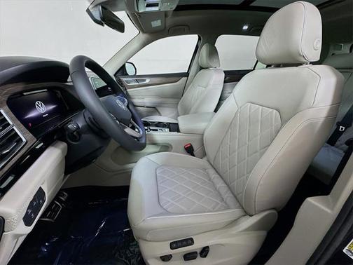 2025 Volkswagen Atlas 2.0T SEL Premium R-Line 4MOTION