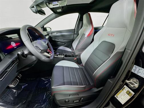 2025 Volkswagen Golf GTI 2.0T S DSG