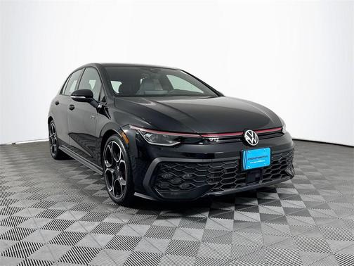 2025 Volkswagen Golf GTI 2.0T S DSG