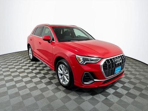 2024 Audi Q3 Premium 45 TFSI S line quattro Tiptronic