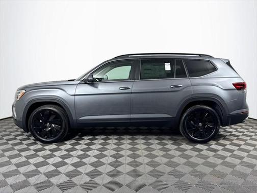 2025 Volkswagen Atlas 2.0T SE w/Technology 4MOTION