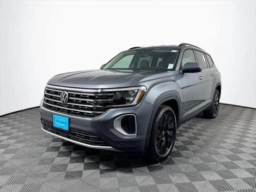 2025 Volkswagen Atlas 2.0T SE w/Technology 4MOTION